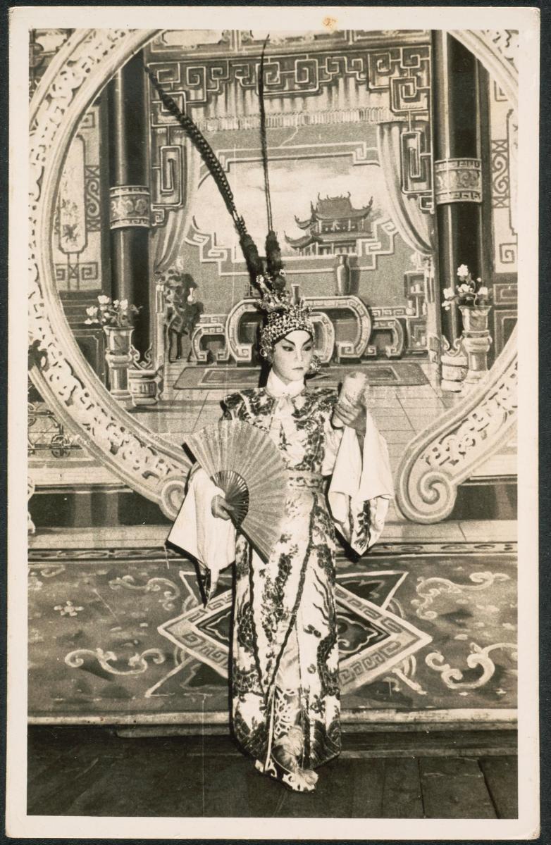 A Chinese opera actor