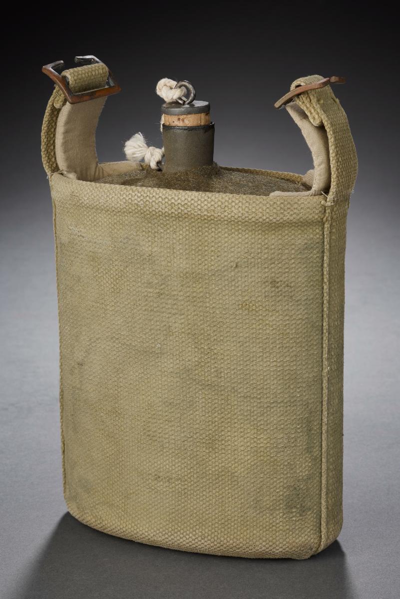 WWII British Army canteen