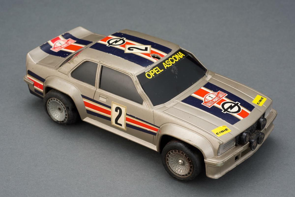 Blue Box Toy Farm Set