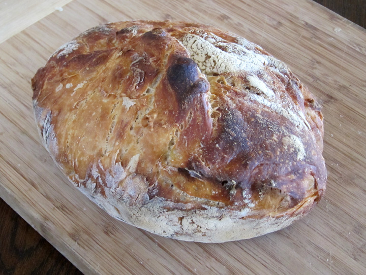 Cooking Bread in a Dutch Oven and Alternative Steaming Techniques