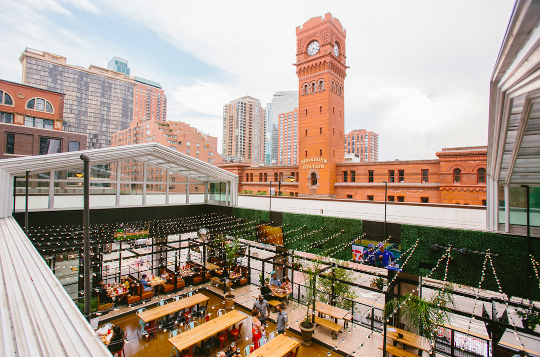 South Loop Chicago, IL Pizza Roots Handmade Pizza