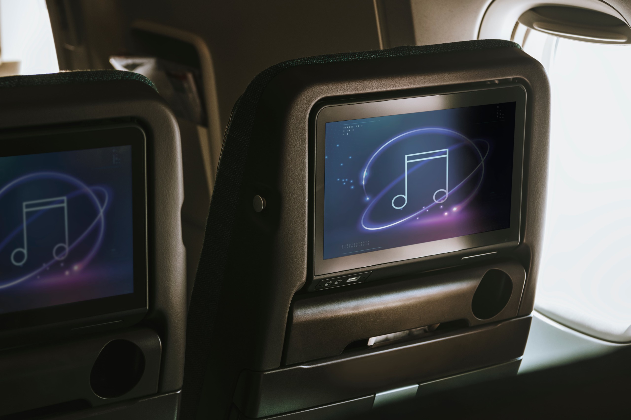 Airlines and inflight entertainment Rosen Aviation