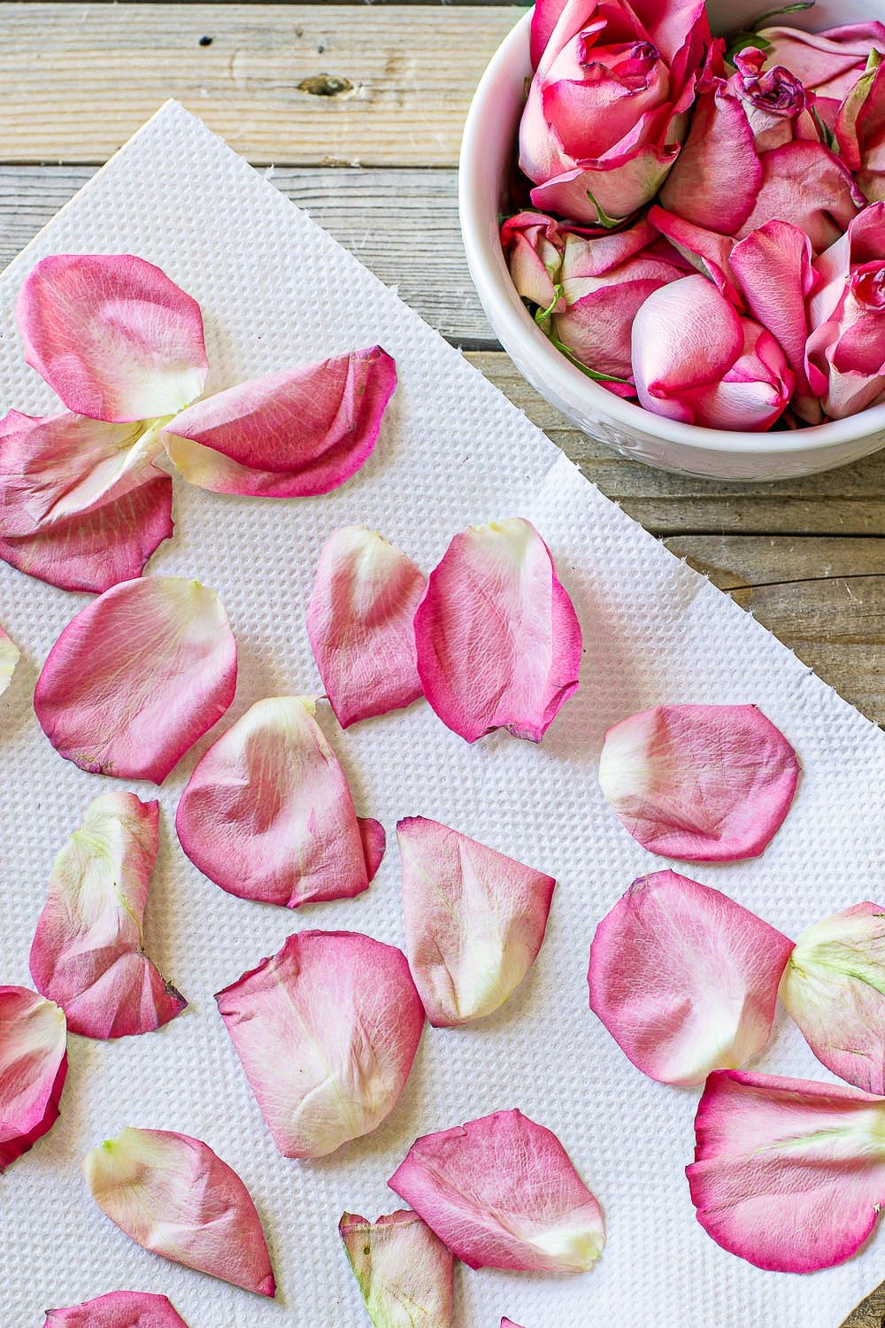 How To Dry Rose Petals 7 Easy Methods