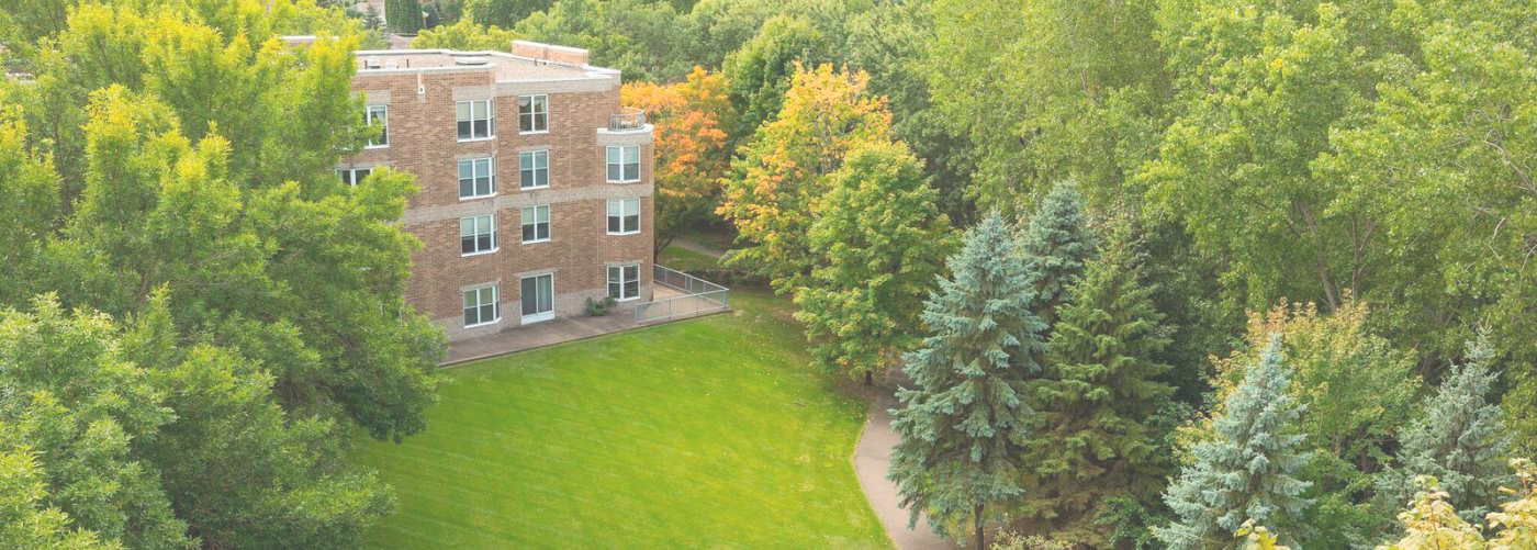 Senior Living Roseville, MN RosePointe Senior Living