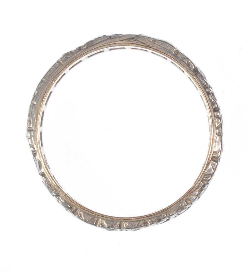 9 CT GOLD & SILVER CRYSTAL RING