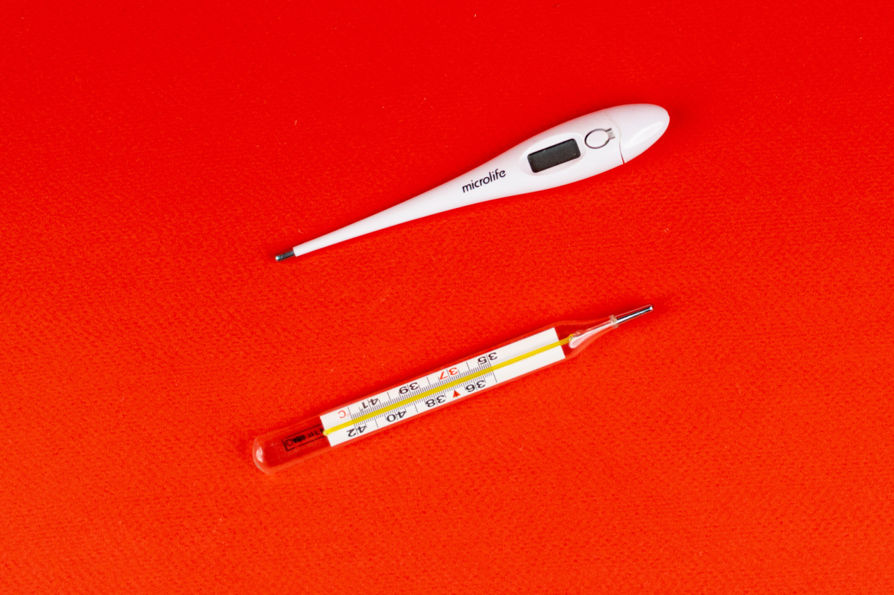 What happens if a mercury thermometer breaks? RosyCheeked