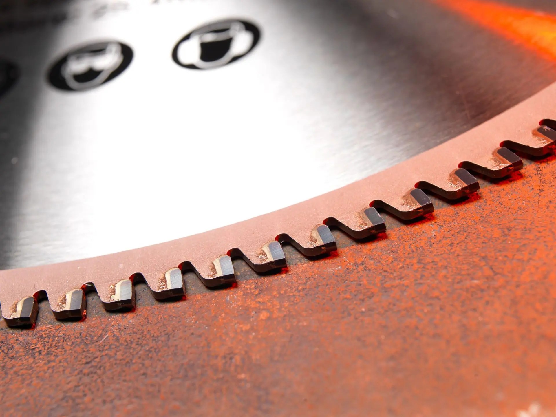 How To Change A Chop Saw Blade Rotabroach
