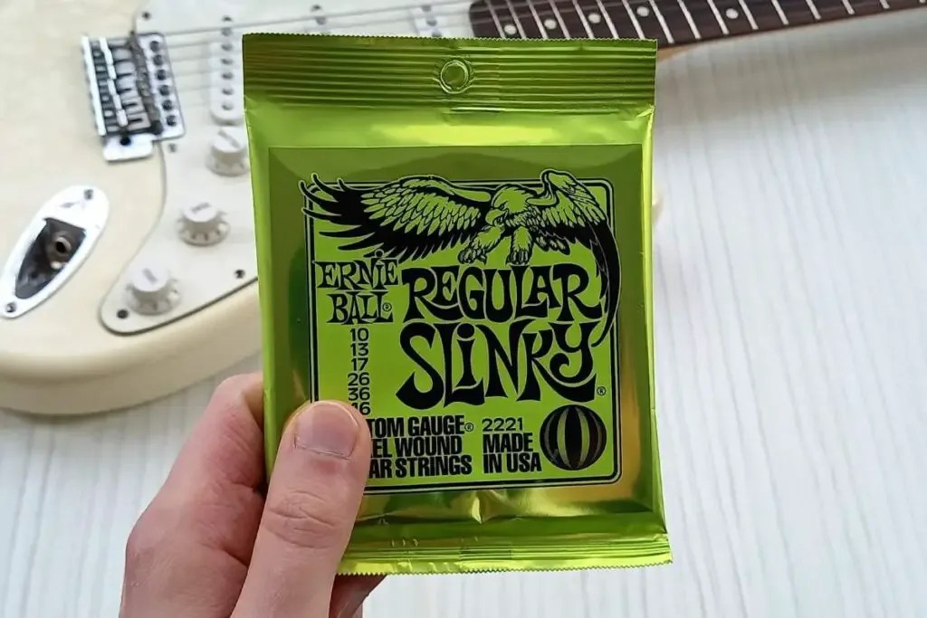 Light vs Medium vs Heavy Guitar Strings Compared roundtable audio