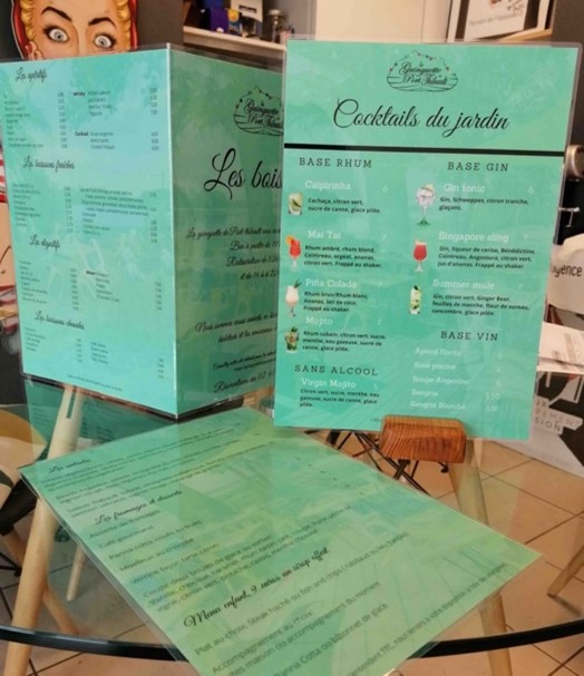 Impression de menus plastifiés pour restaurant Roux Développement