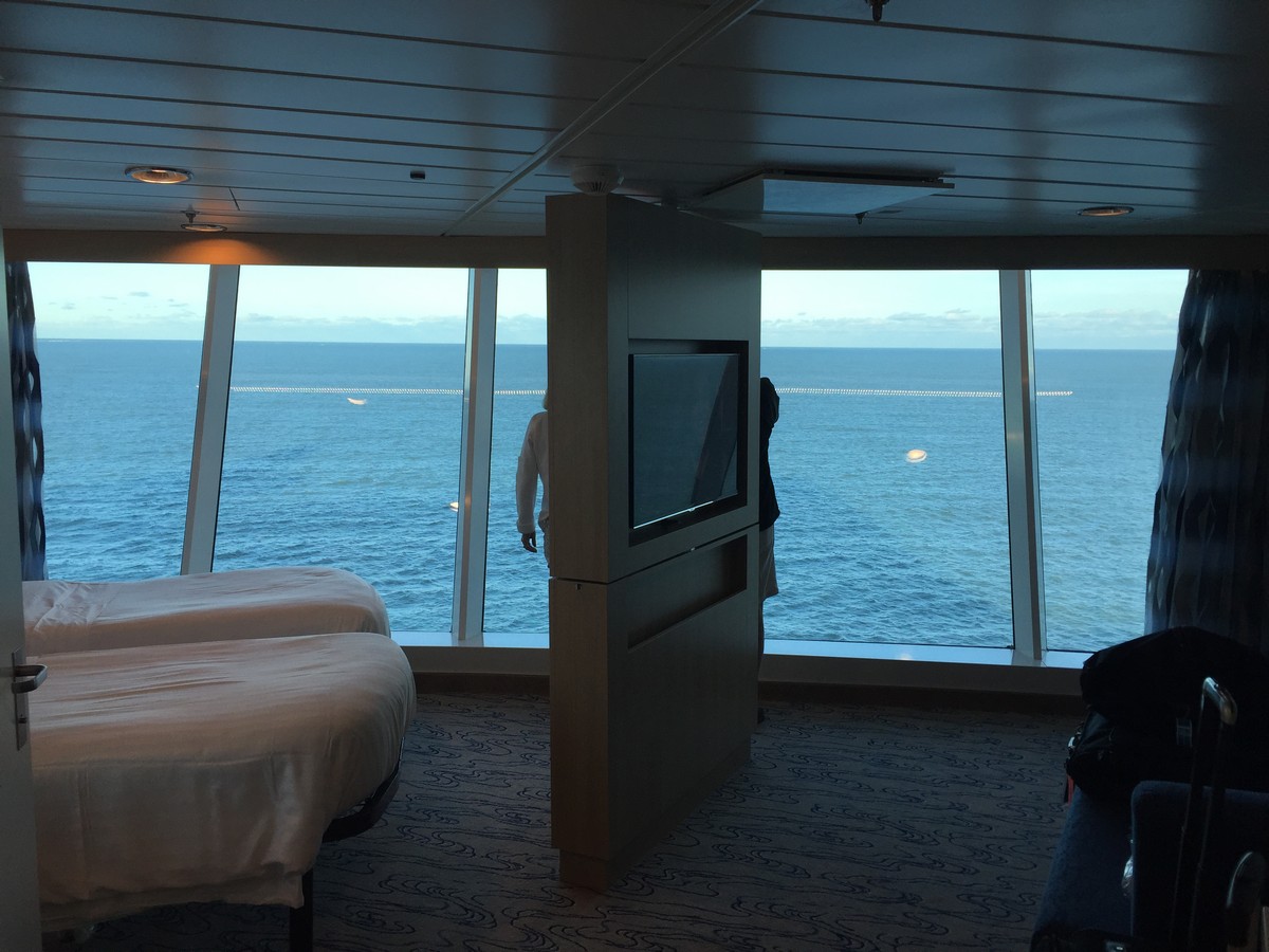 Photo tour of Royal Caribbean Larger Panoramic Ocean View stateroom on Freedom of the Seas