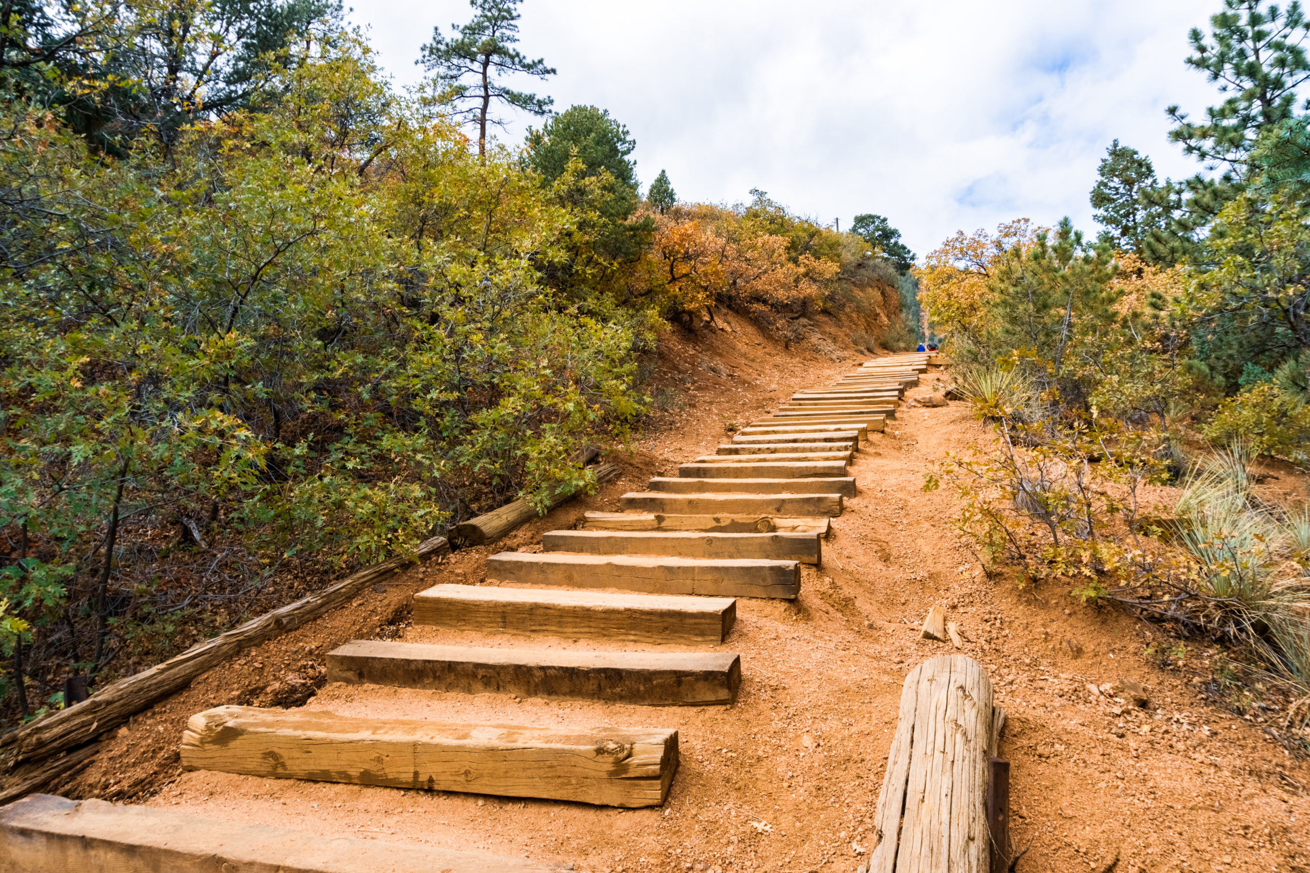 Hiking the Manitou Springs Incline Royal Cabins