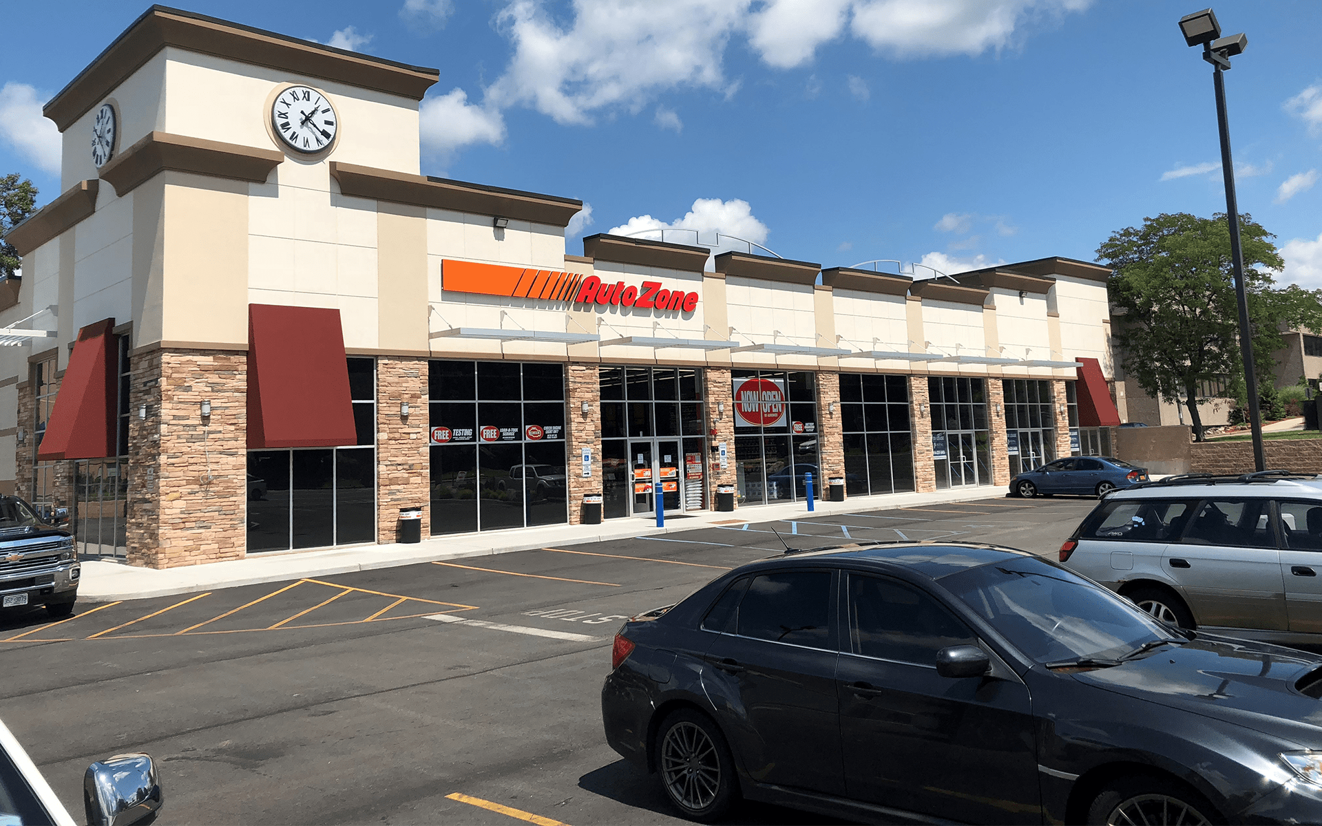 NY Airmont 218 Route 59 Royal Properties