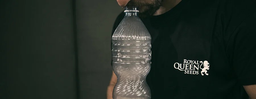 What's A Gravity Bong And How Do You Make One? RQS Blog