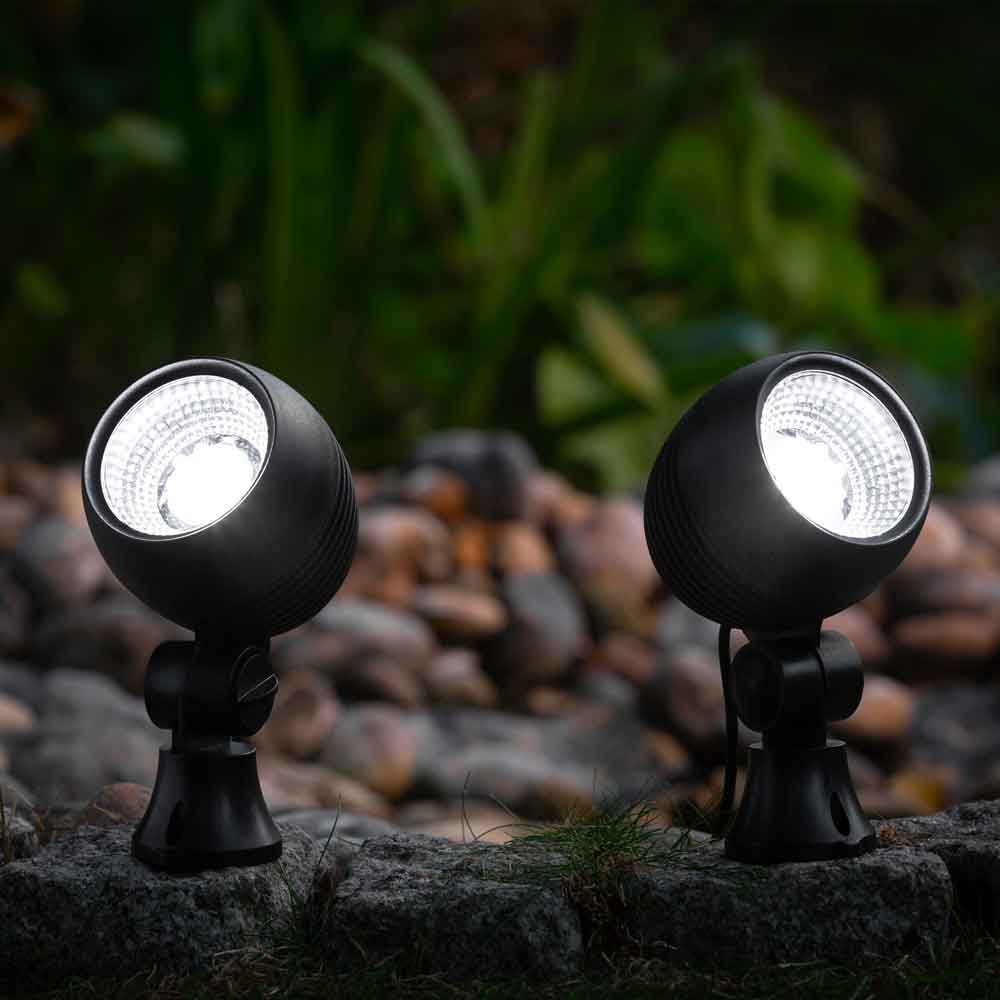 7 Best Solar Spot Lights 2024 Review and Buying Guide