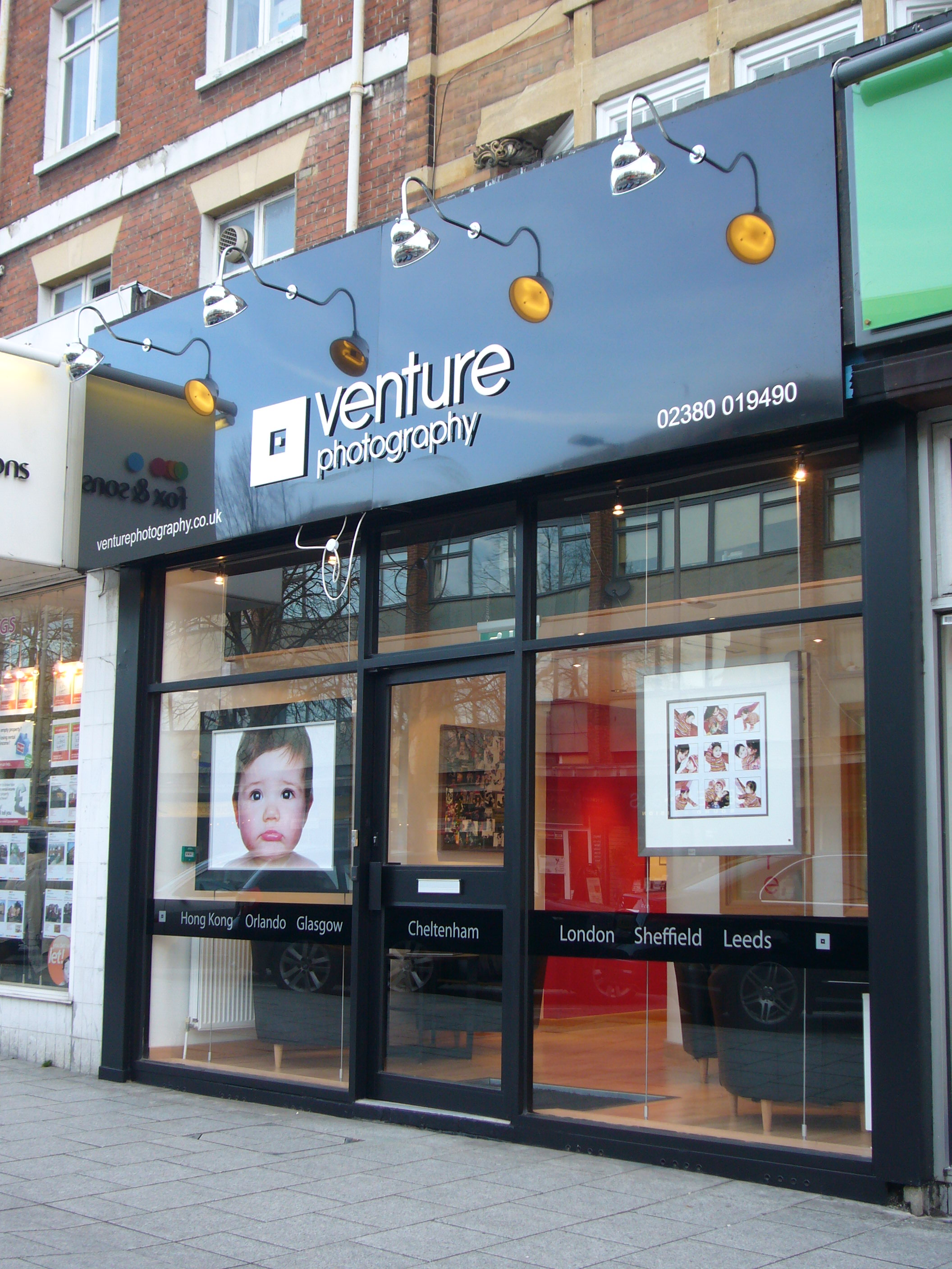 Southampton Shop Let For A Photo Session Commercial Property Consultants