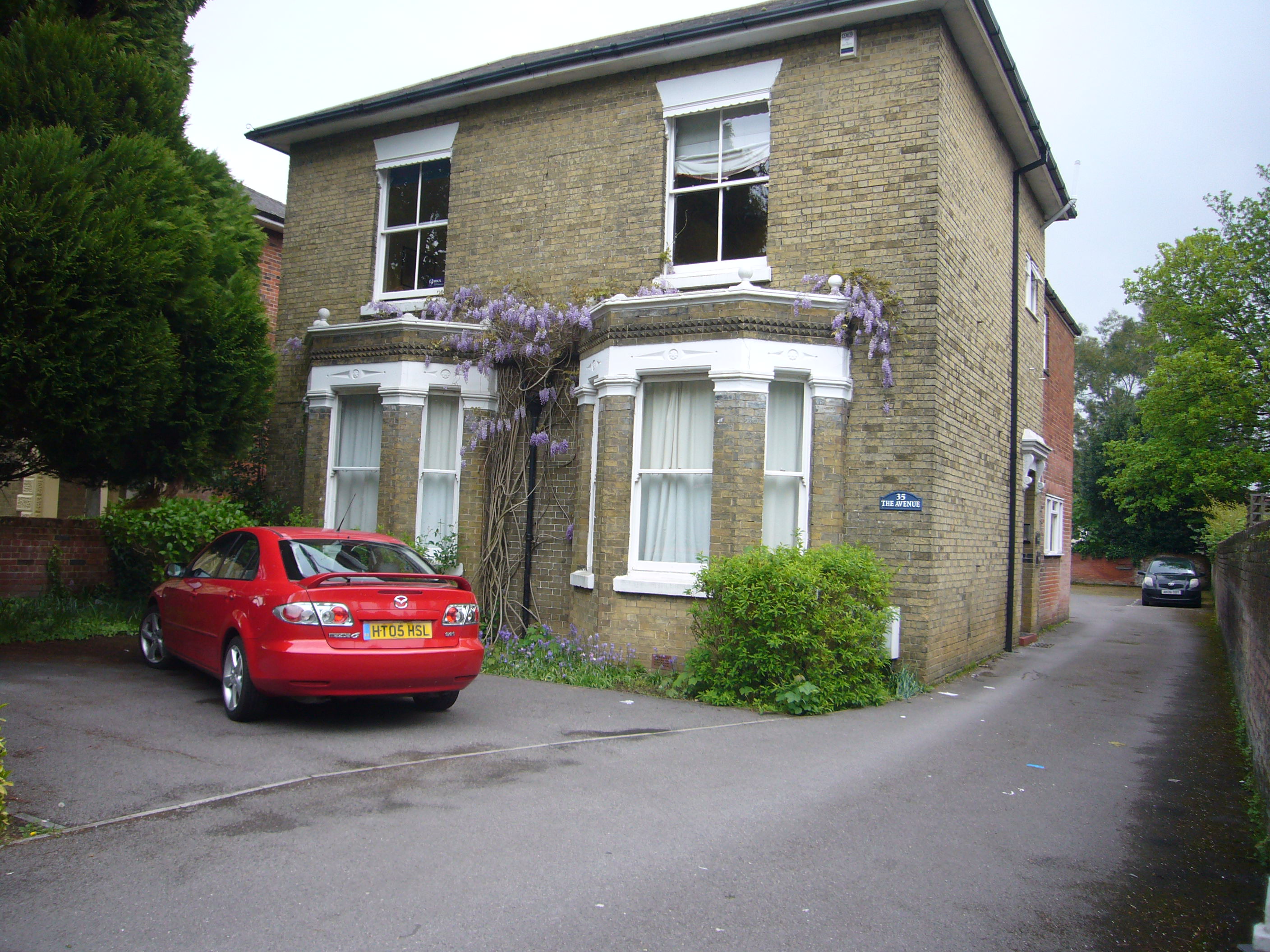 Southampton Freehold office building sold Commercial Property