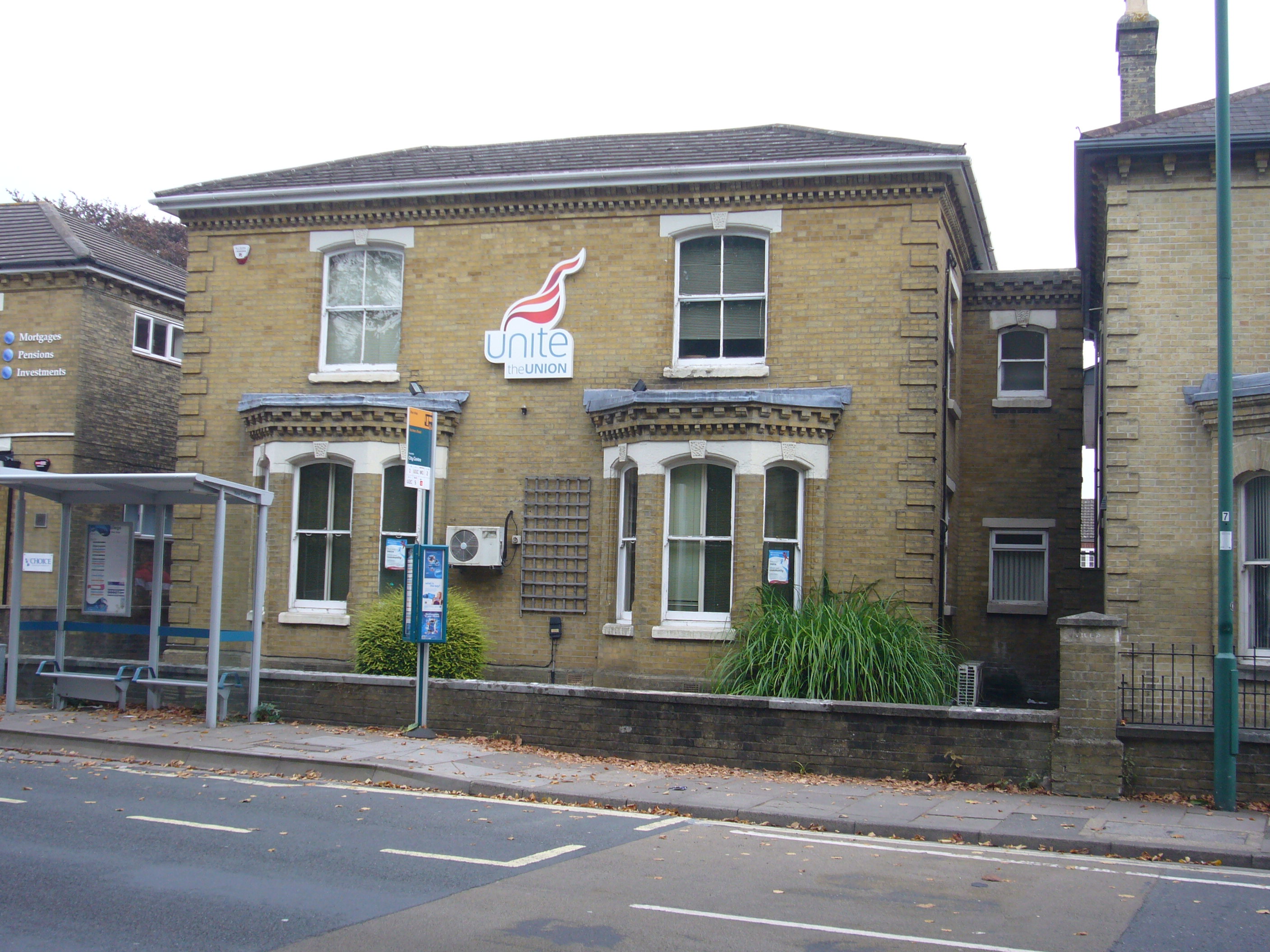 Southampton Freehold city centre office building for sale with
