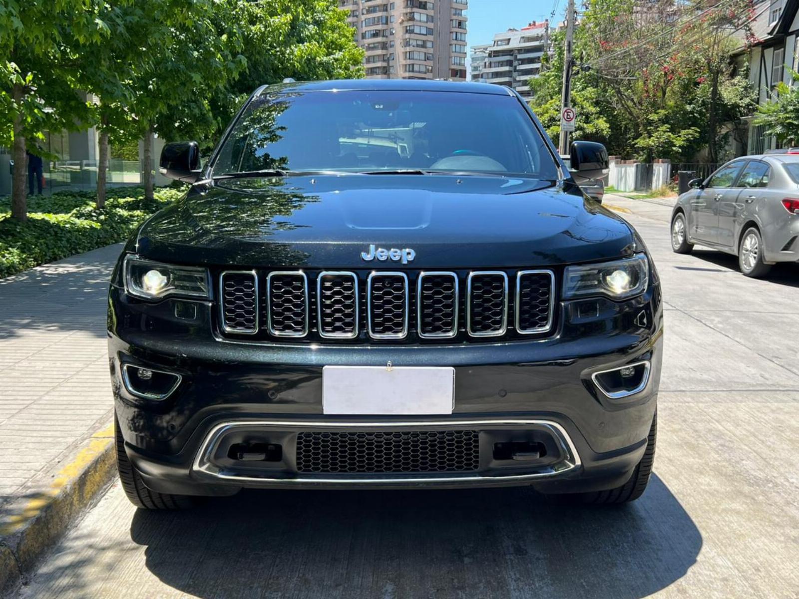 JEEP GRAND CHEROKEE LIMITED 2019 3.600 CC 4x4 (223070) Level Autos