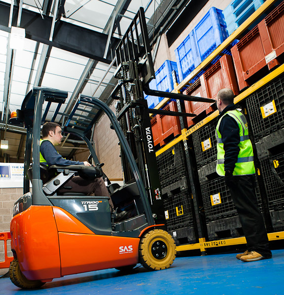 What to expect on a Counterbalance Lift Truck Operator Course RTITB