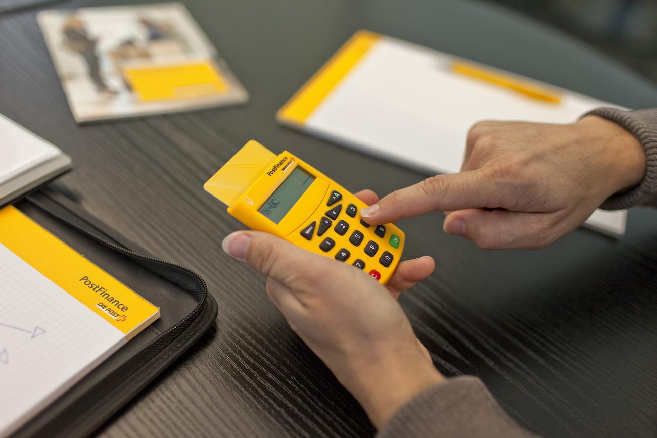 Le service d'ebanking de Postfinance rétabli après une longue panne