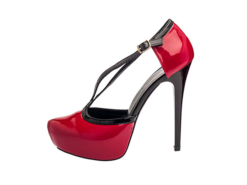 R007 Ruby Red Shoes
