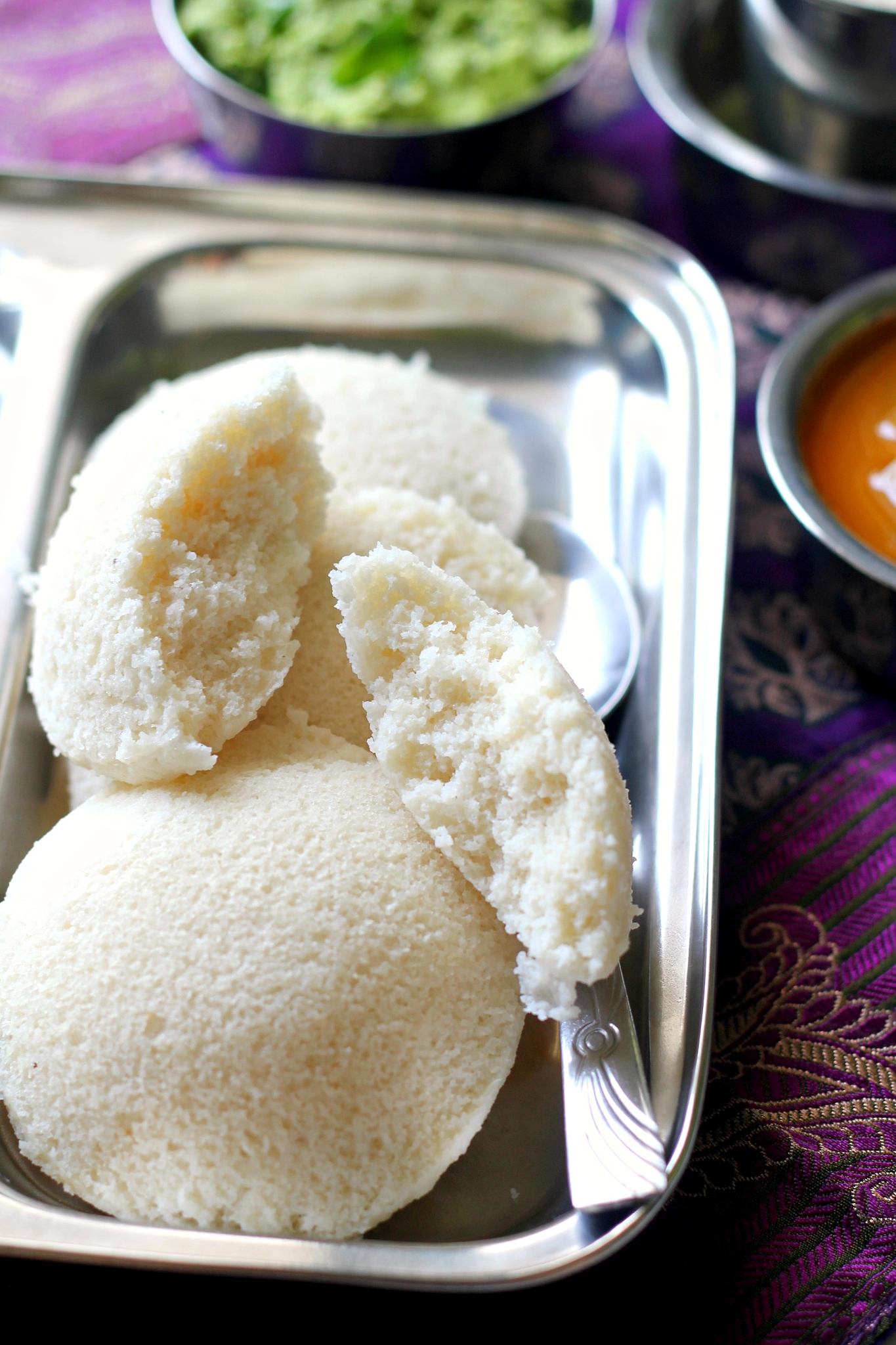 Rava Idli (Using Idli Rava/Rice Rava) Ruchik Randhap
