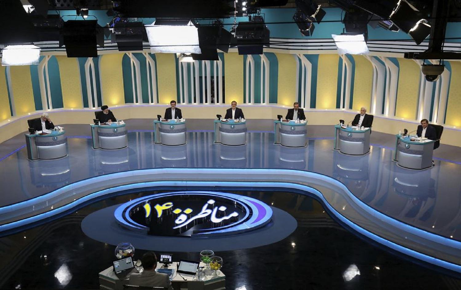 Iran debate puts problems on one man the...