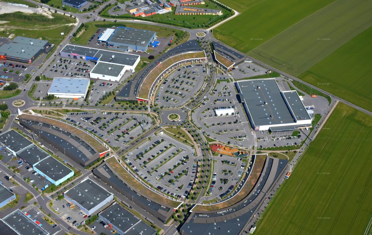 Au nord, Strasbourg espère gommer l'hideuse zone commerciale