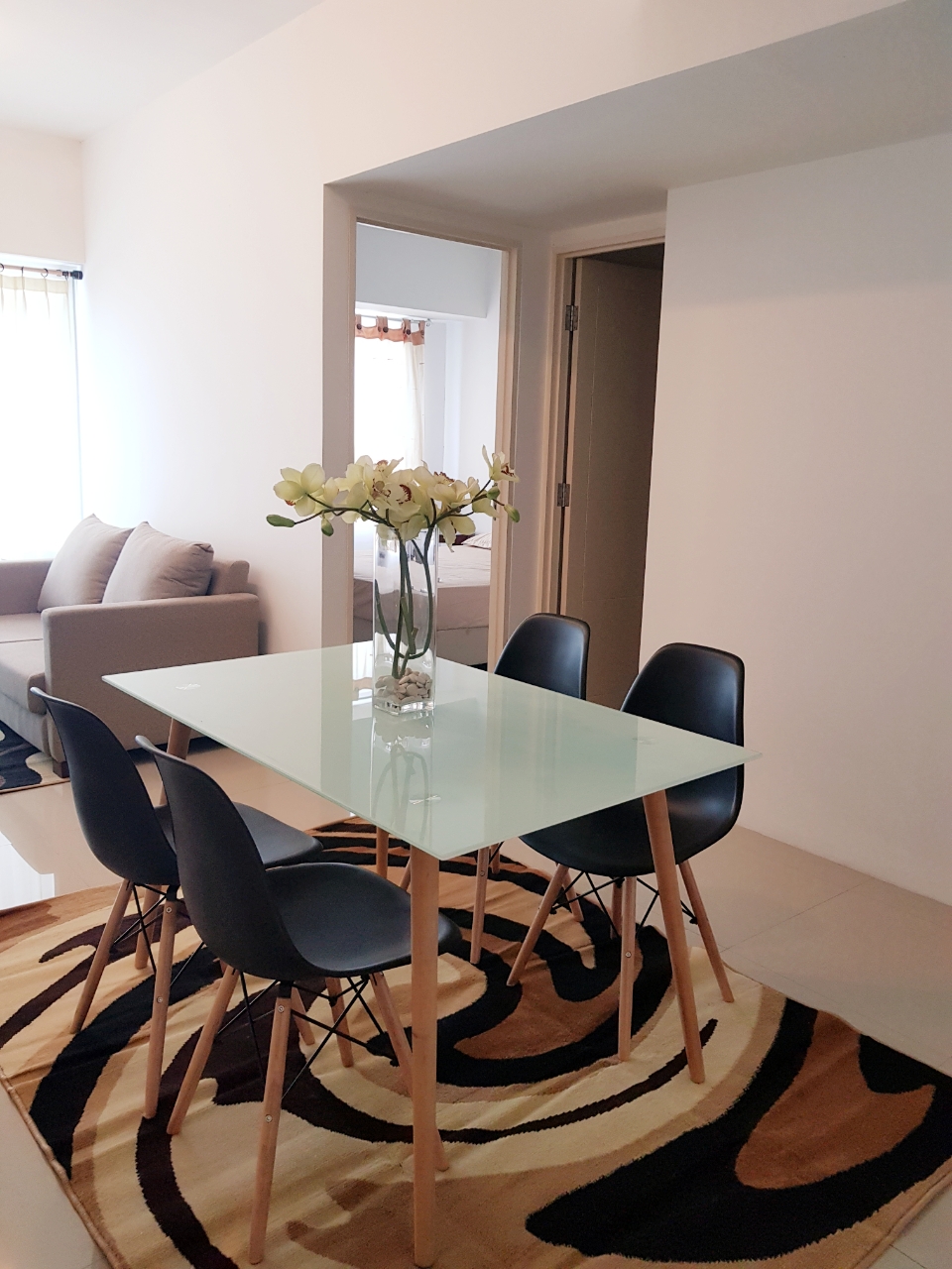 Apartemen 2BR Orchard Tanglin Pakuwon Indah, Surabaya. ID 008133