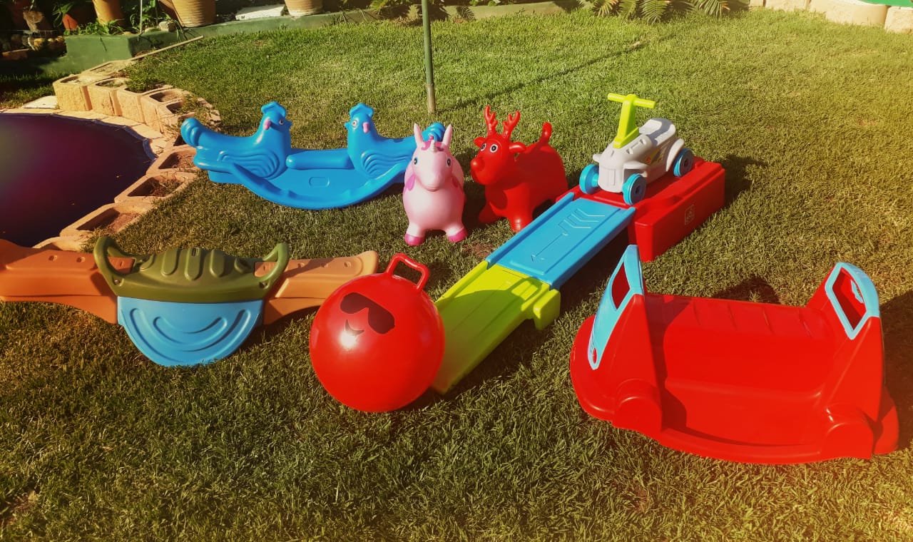 Small Play Set Rumble Grumble Parties