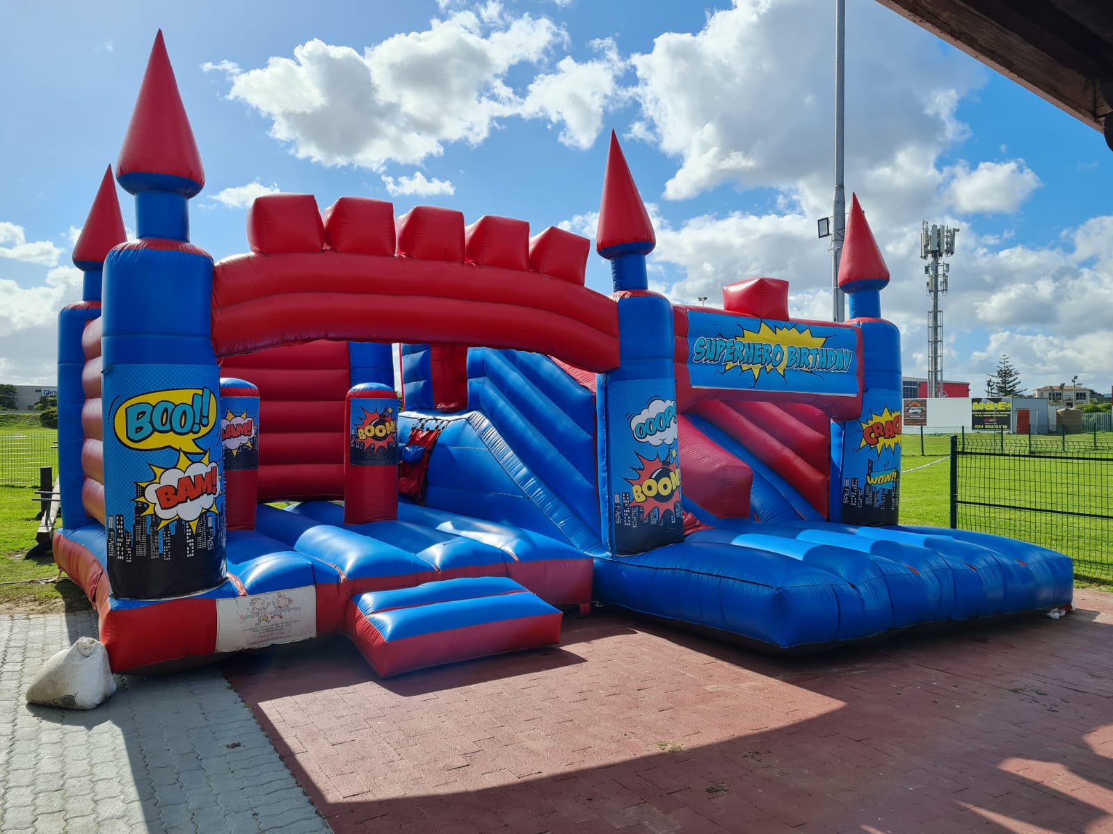 Not known Facts About World's Biggest Bounce Castle Comes to Santa