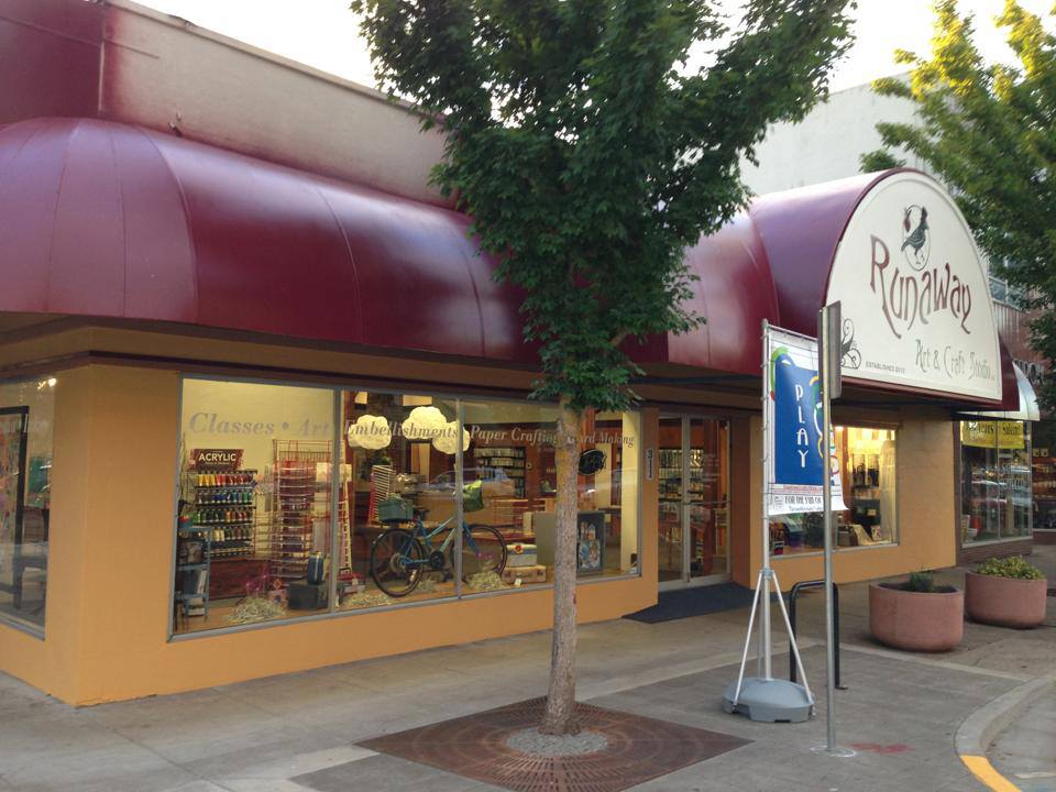 Runaway to PlayRunaway Art & Craft Studio Salem, Oregon