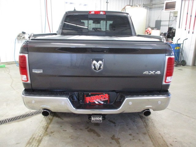 2018 RAM 1500 Laramie Crew 4x4 vented leather buckets,alpine audio