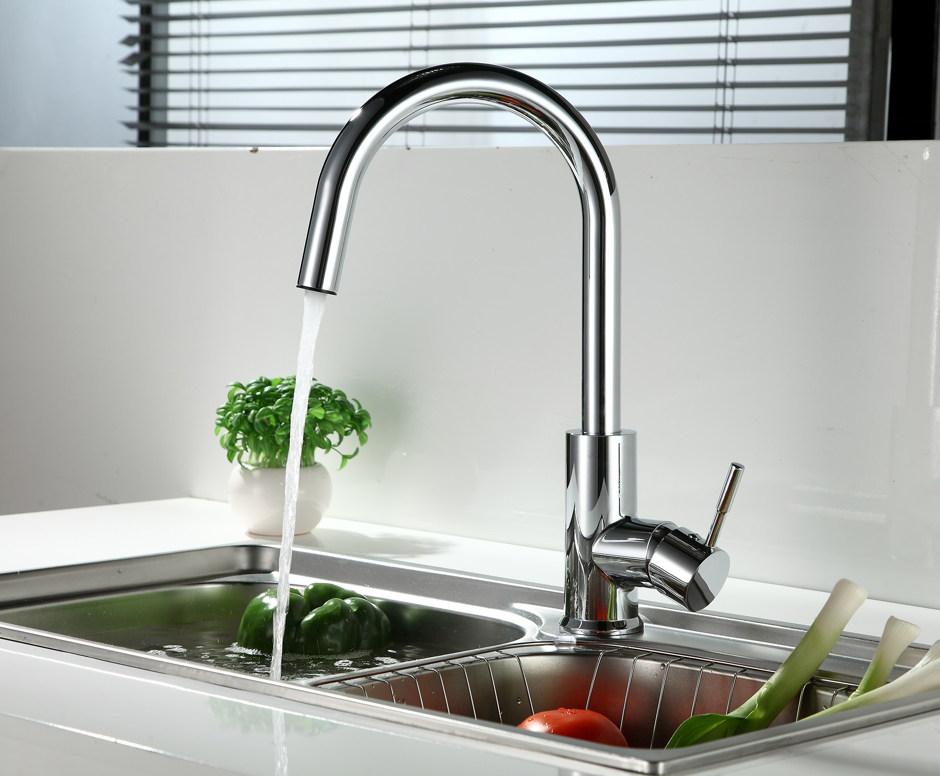 Runfine Los Angeles ABS Kitchen Faucet (Chrome) Runfine Groups