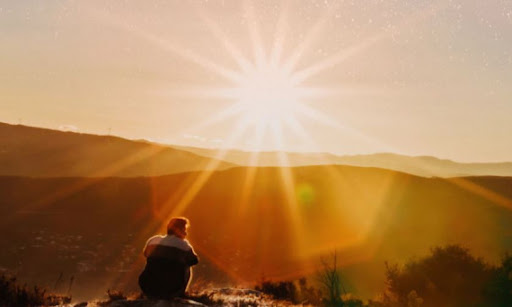 Waktu Berjemur yang Baik Bukan Pagi Hari, Lalu Kapan? - Blog Ruparupa