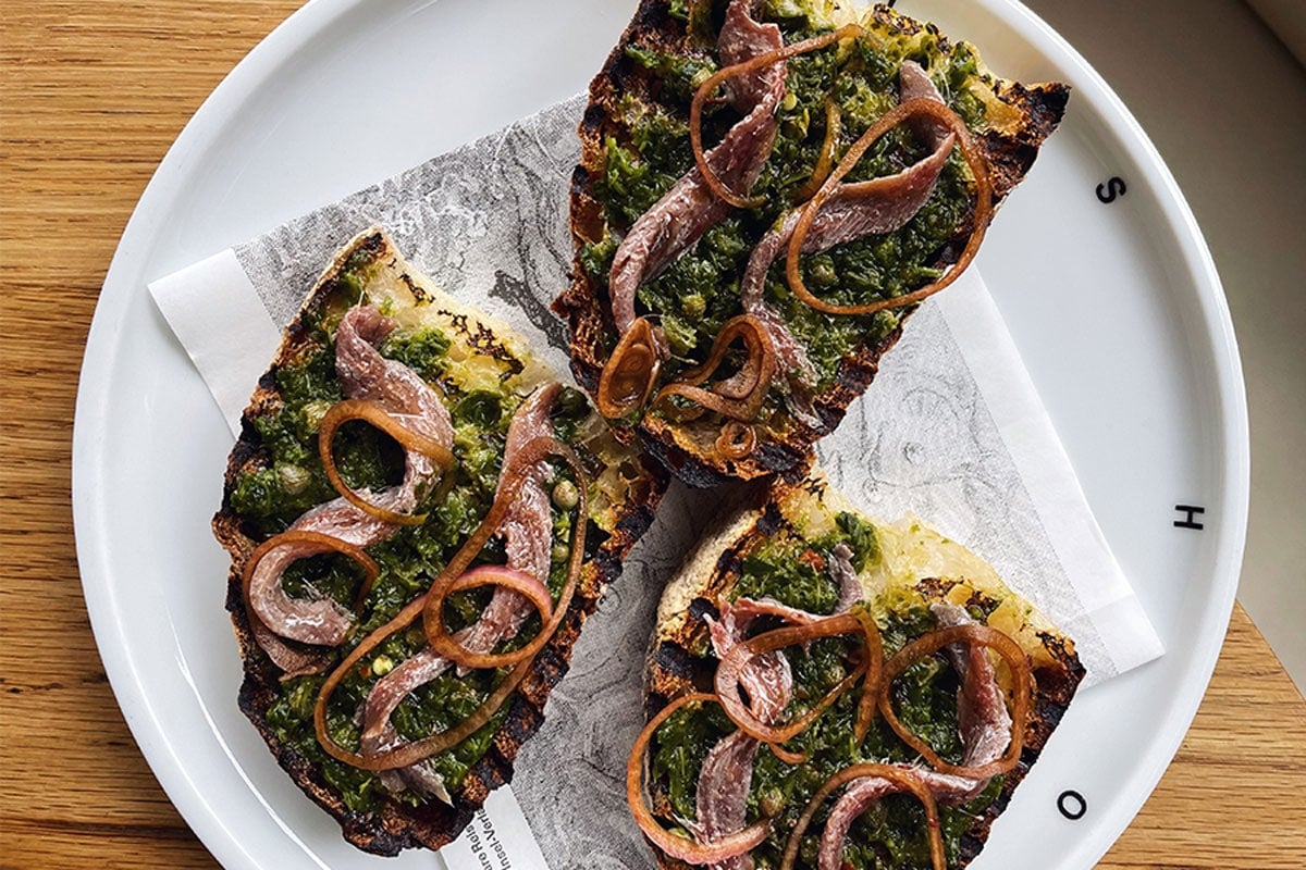 This anchovy toast recipe is the perfect starter for the holiday season