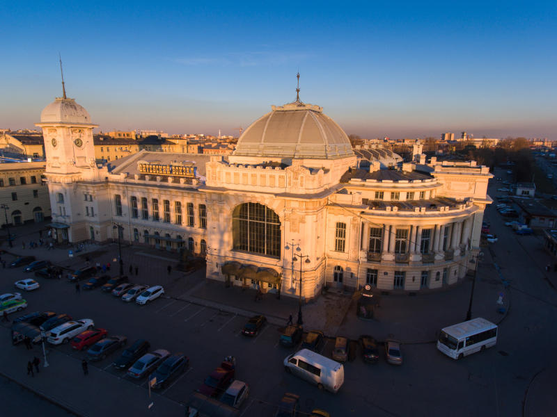 St. Petersburg railway stations