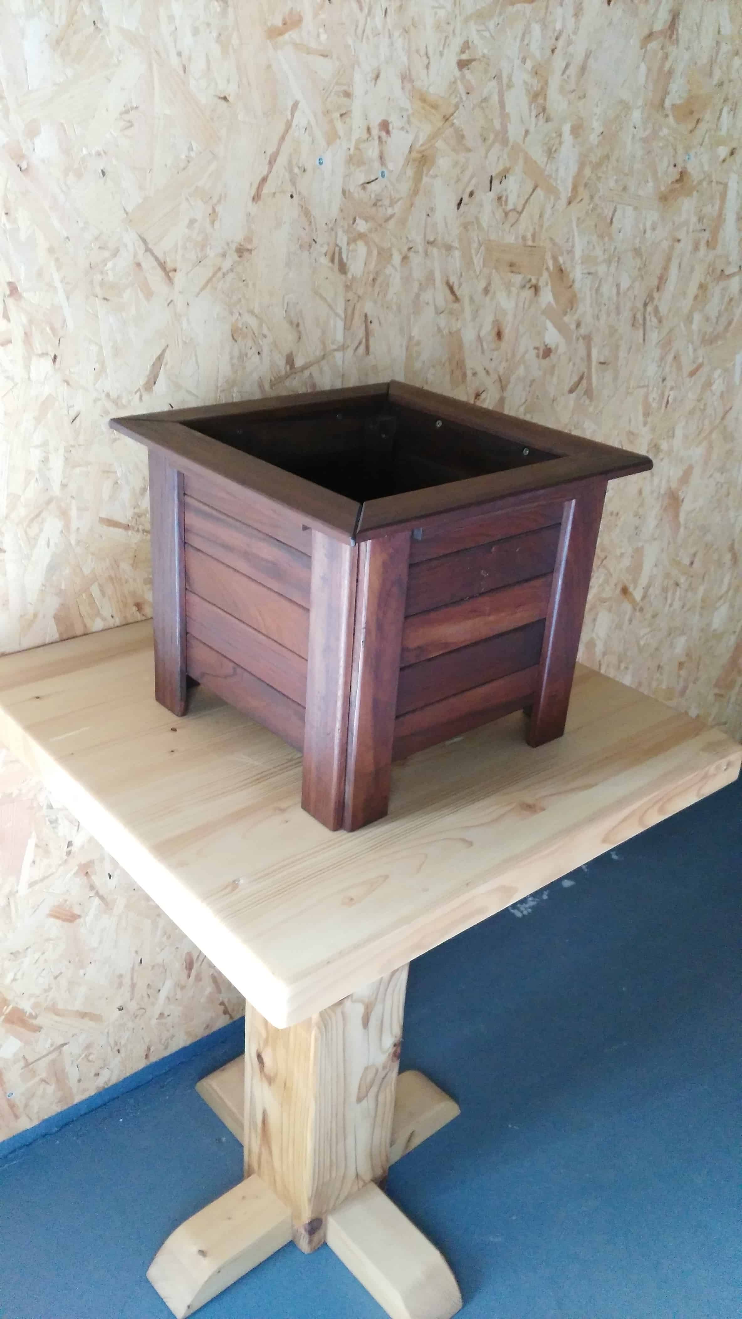 Maceteros de Madera RUSTICOS Y MADERA