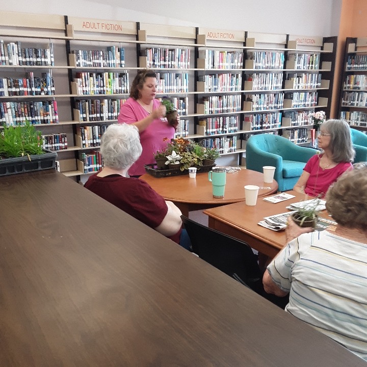 Gallery Ruthven Public Library