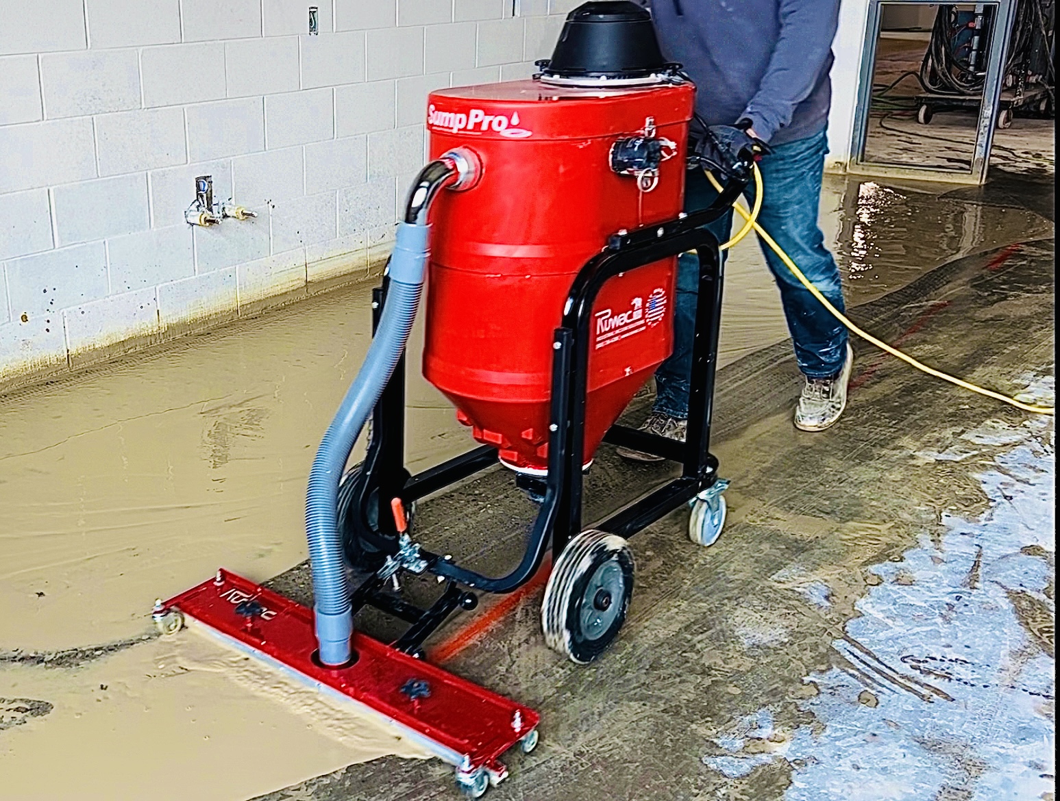 Vacuums of the World of Concrete Ruwac USA Leading Industrial Vacuum