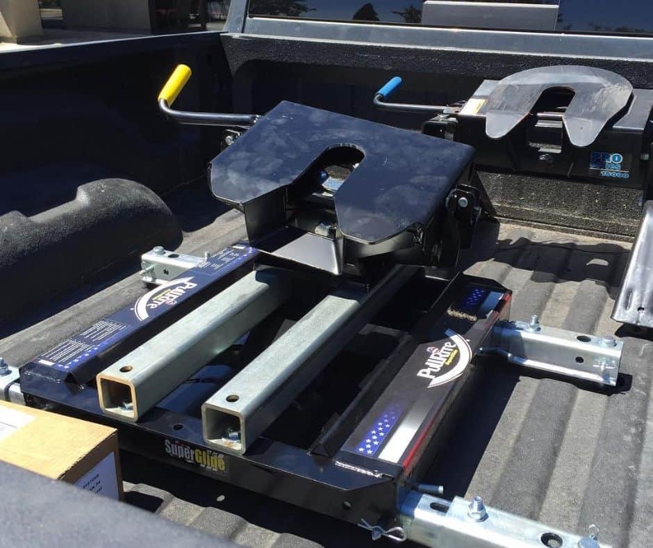 4 Removable 5th Wheel Hitches That Leaves Truck Bed With Ease
