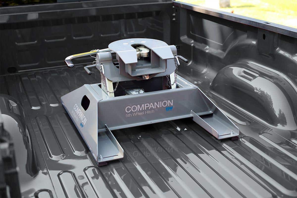 Gooseneck Vs. 5th Wheel Hitch What's The Difference? RV Talk