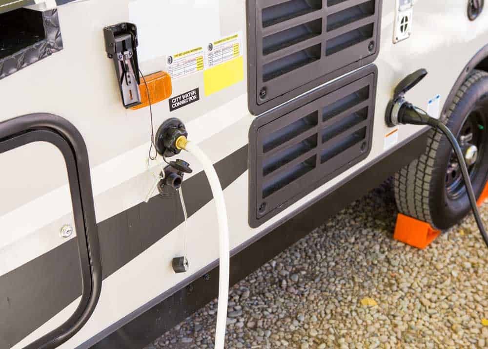 Where To Fill RV Fresh Water Tank 6 Places To Get It Free
