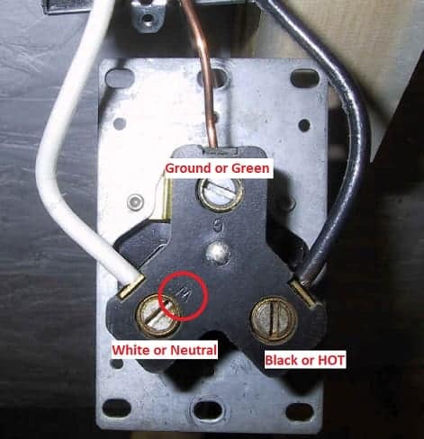 RV Electricity: How to check 30-amp outlet polarity - RV Travel