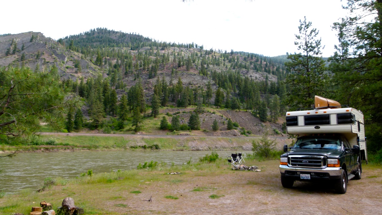 Dry camping along Clark Fork River in Lolo National Forest RV Wheel Life