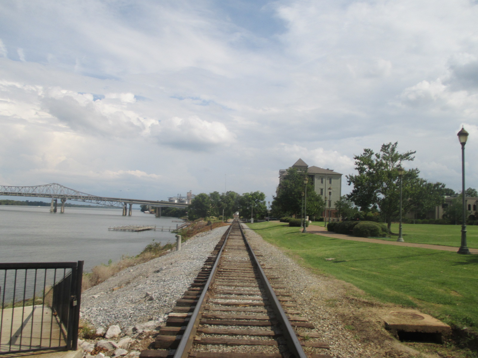 Rhodes Ferry Park (Decatur, AL)