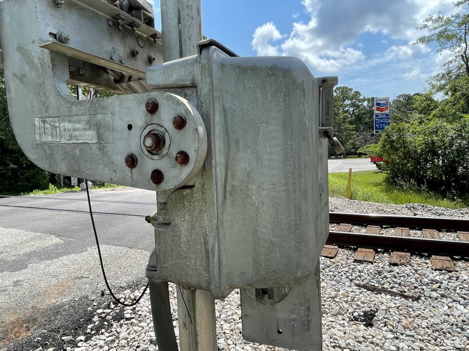 Higgins Road (Mobile, AL)