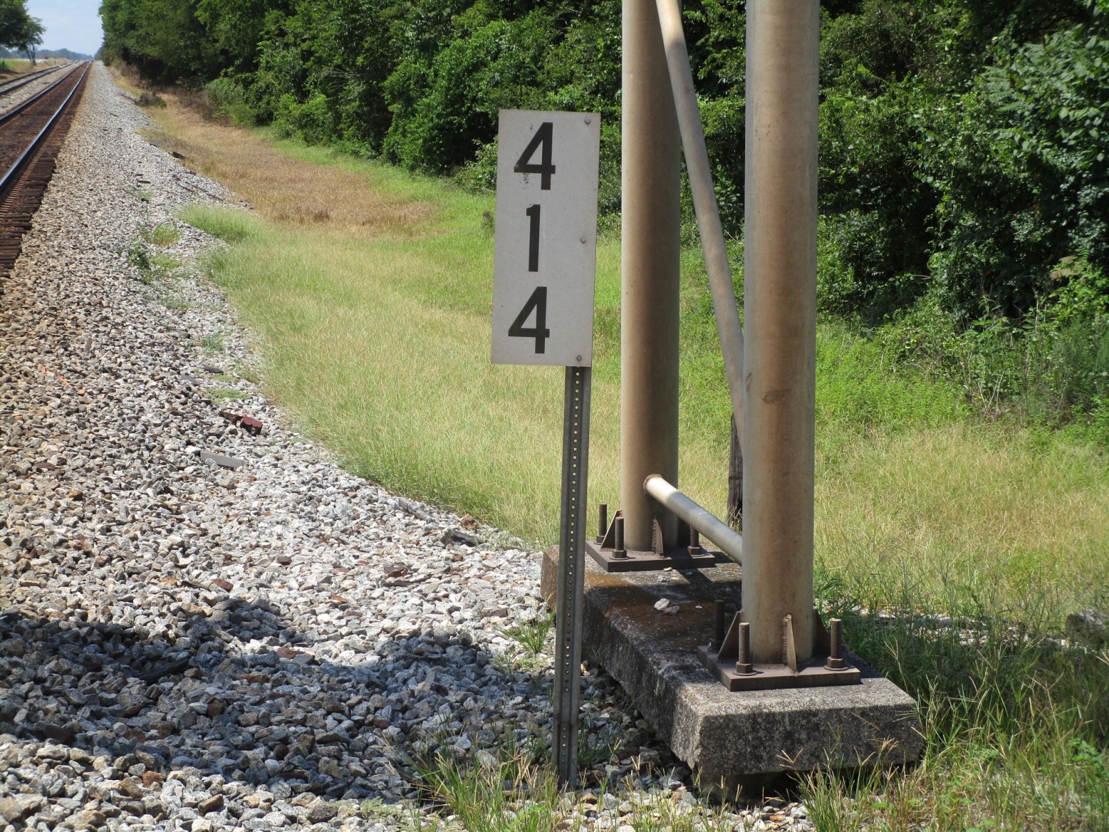 Pride Landing Road (Pride, AL)