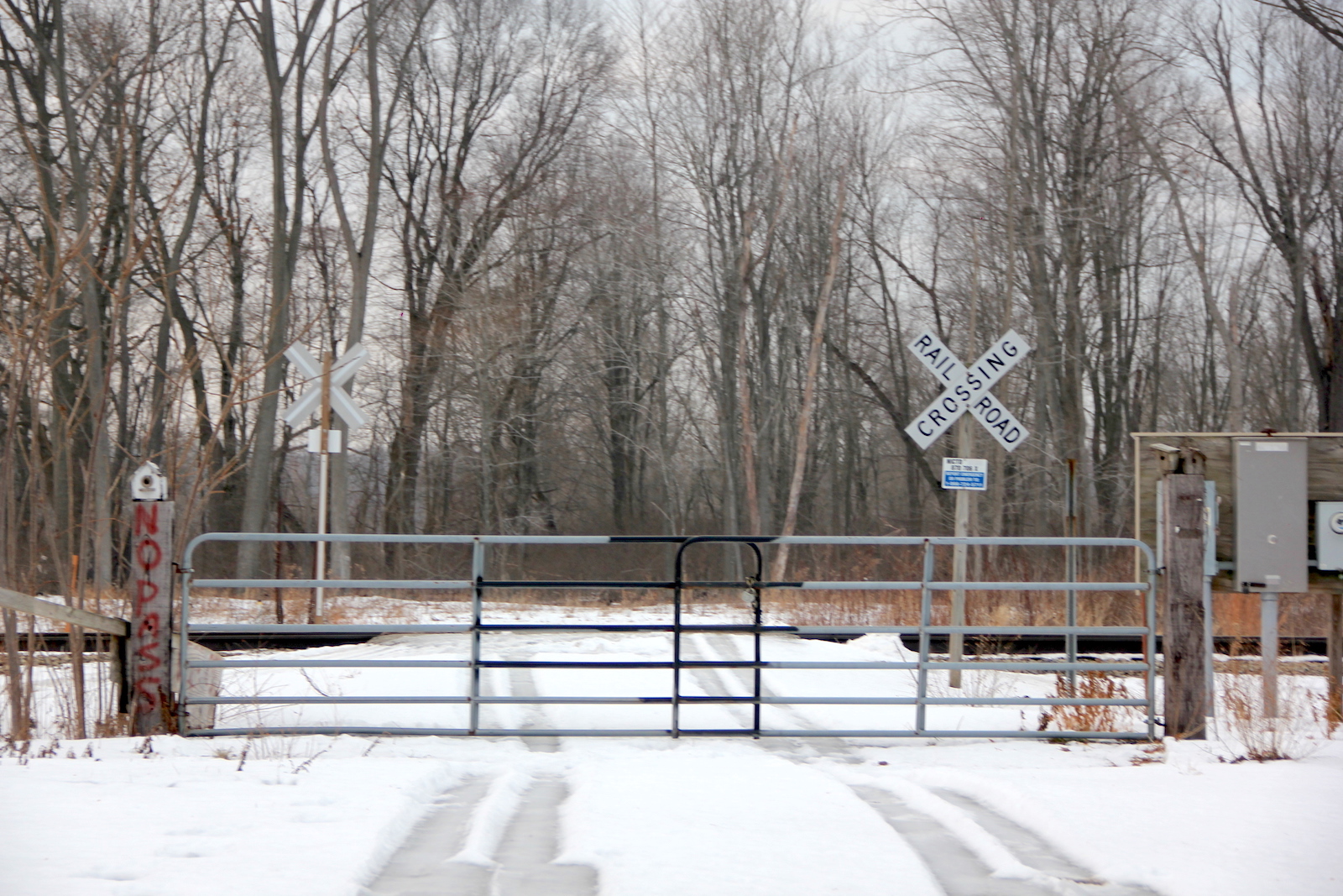 Maple St. (Town of Pines, IN)