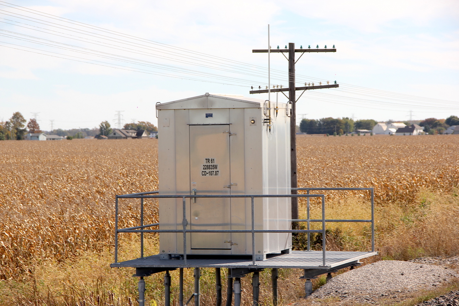 Devil's Hole Rd. (Luckey, OH)